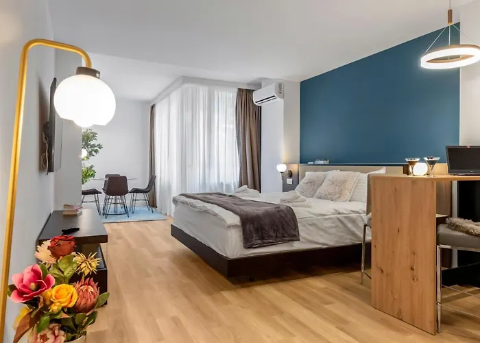 Uni88 Apartments