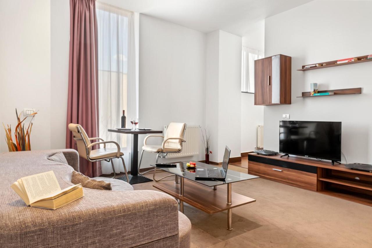 Apartament Uni88